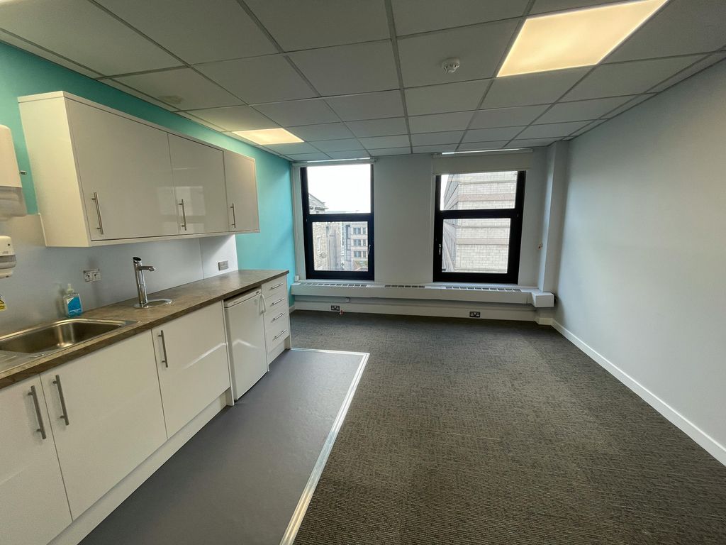 Property photo 3 of 7 Img_0509.Jpg