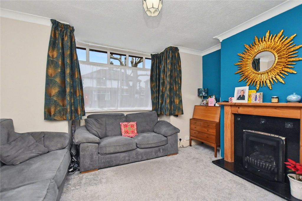 Property photo 2 of 19 Picture No. 08