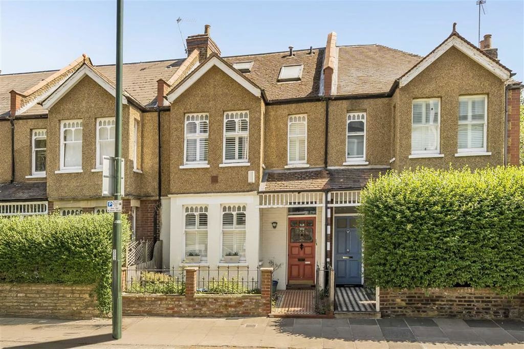 Property photo 1 of 5