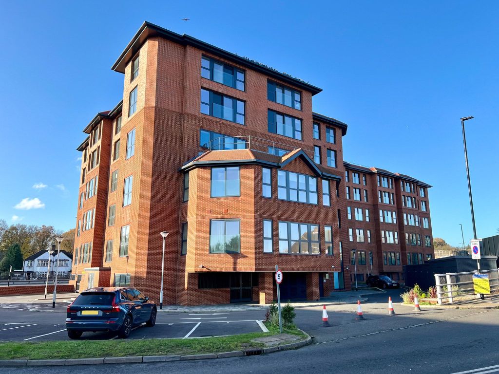 Property photo 1 of 6