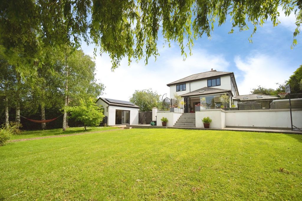 Property photo 1 of 35 1