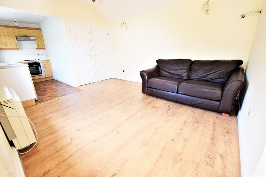 Property photo 3 of 4