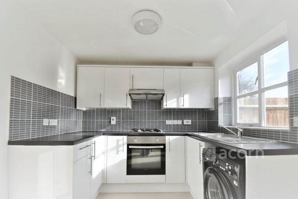 Property photo 3 of 5 A6E68Cbe-Fileacce...