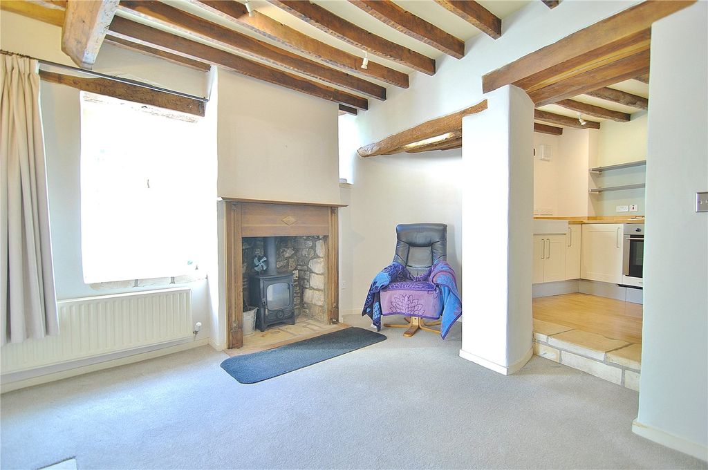 Property photo 3 of 19 Picture No. 17