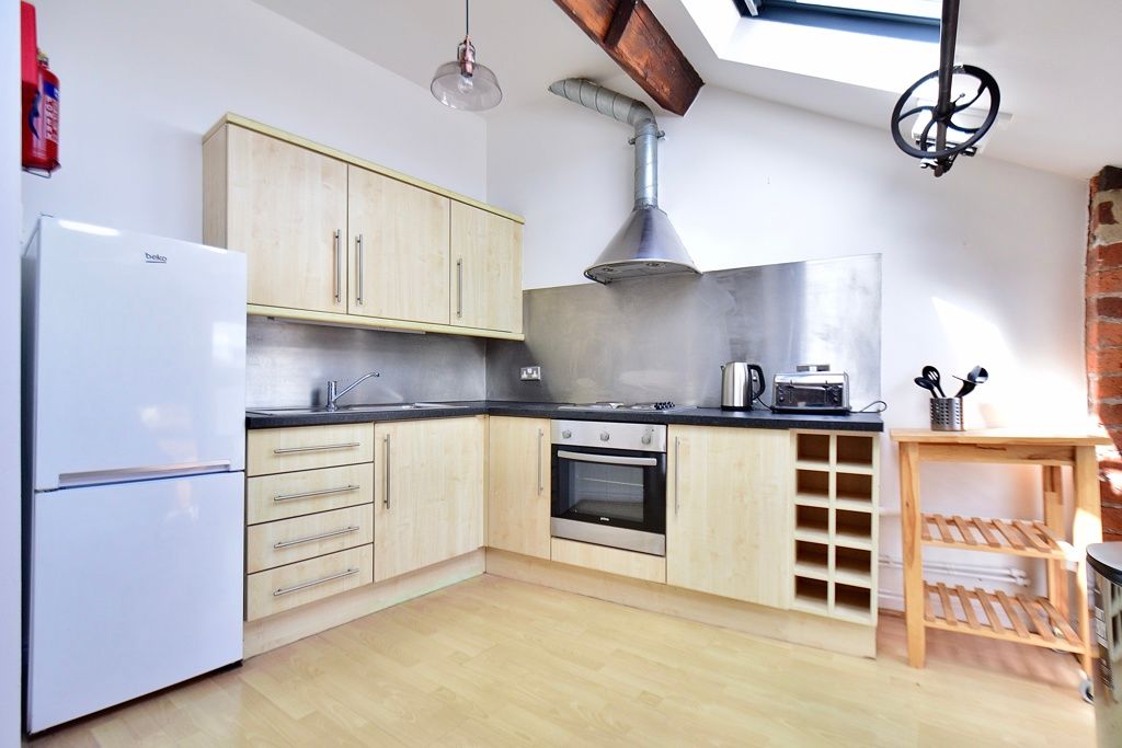 Property photo 3 of 10 Jpg