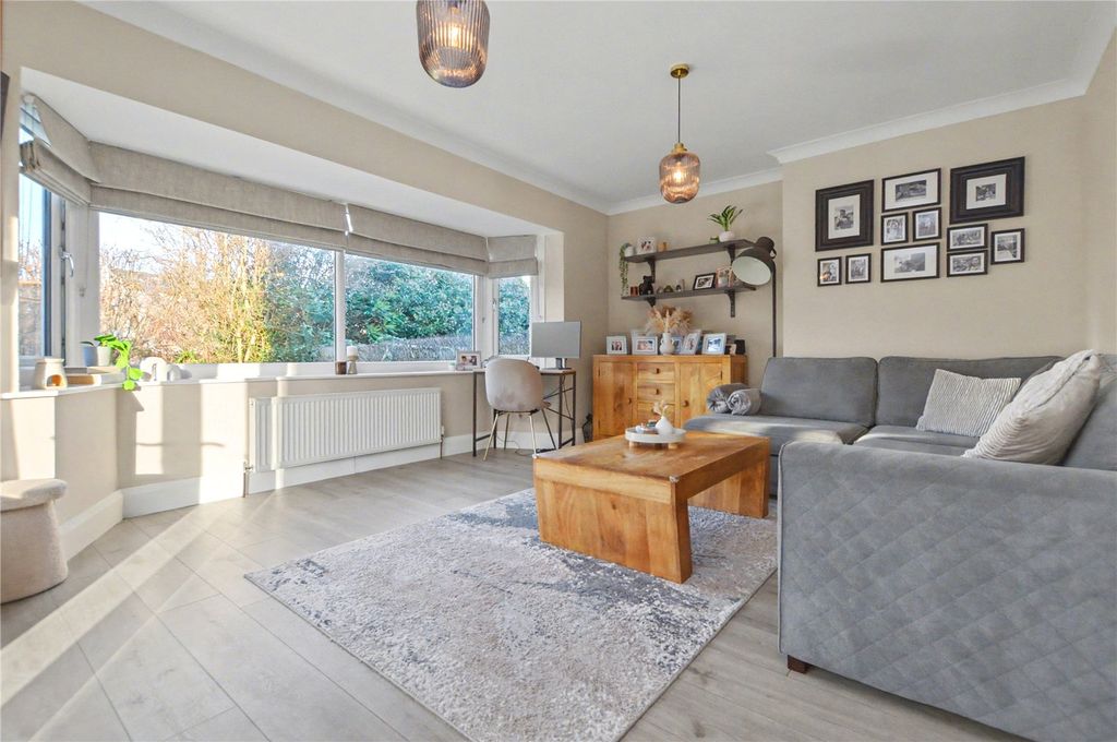 Property photo 2 of 19 Picture No. 02