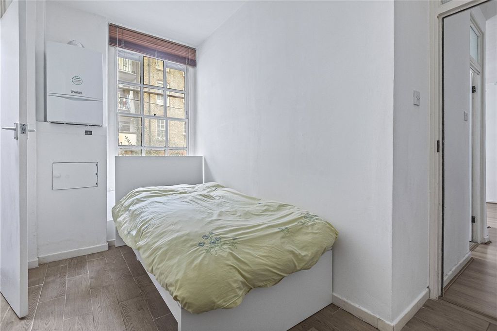 Property photo 3 of 7 Picture No. 08