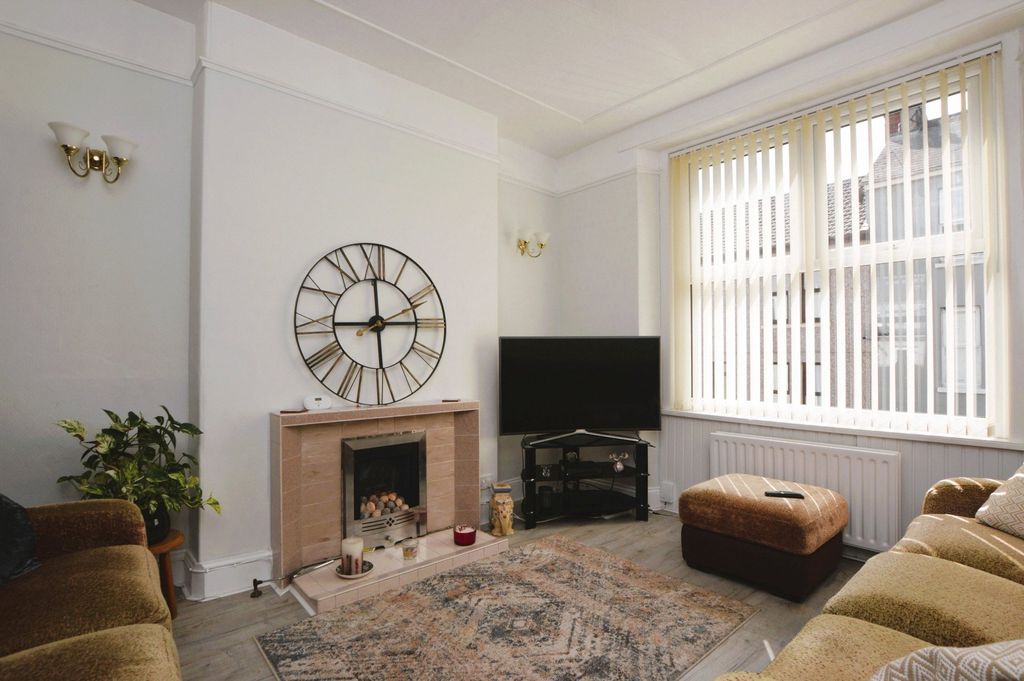 Property photo 2 of 9 Picture No. 02