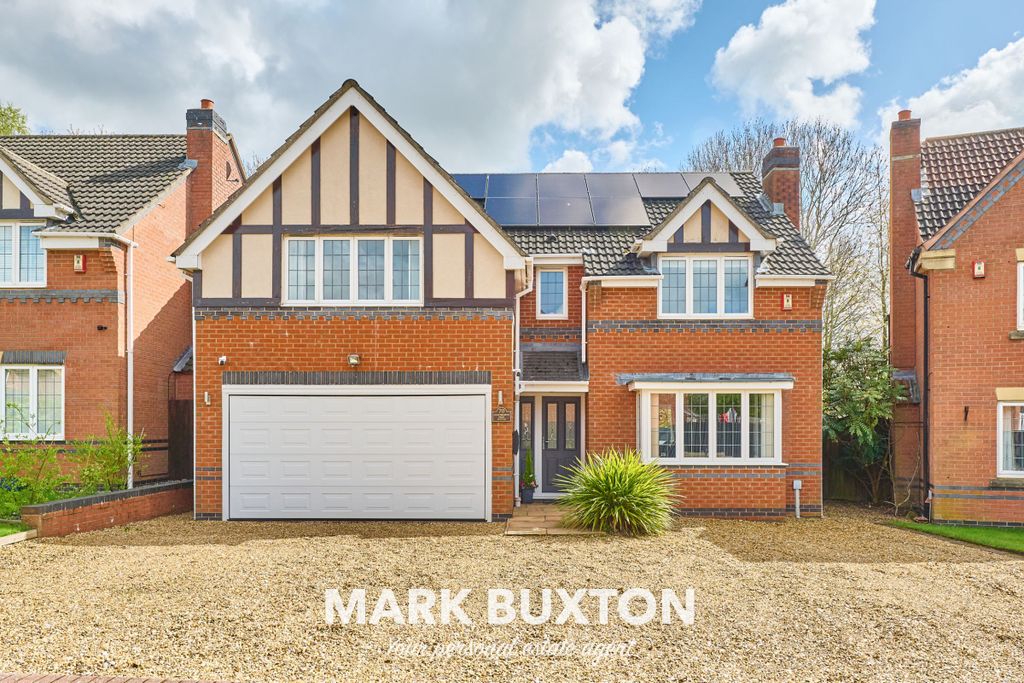 Property photo 3 of 45