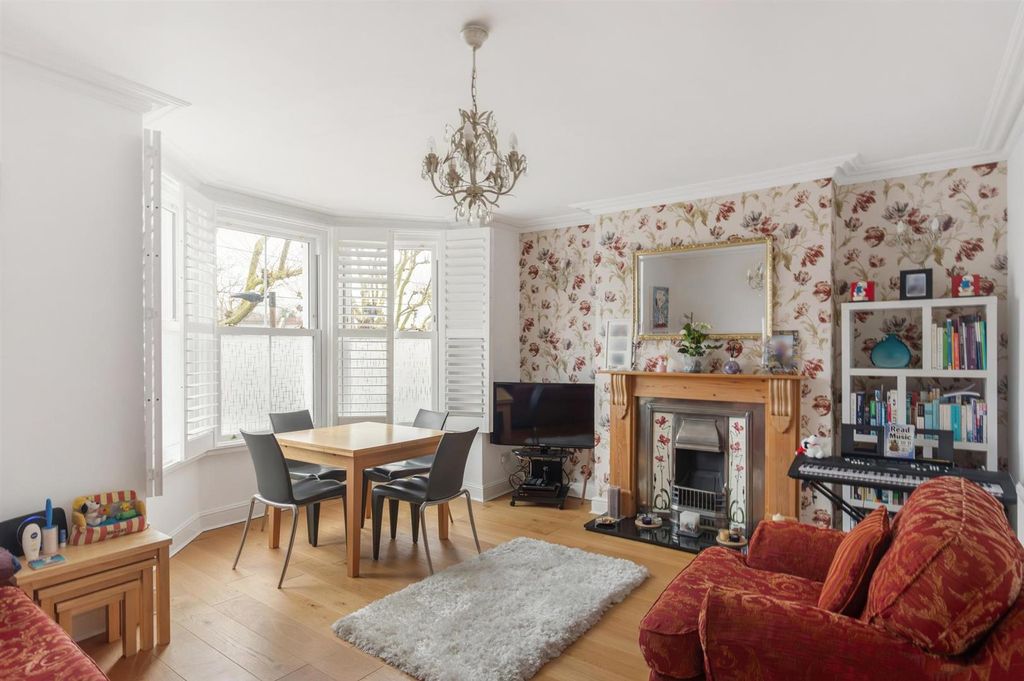 Property photo 2 of 16 386B0684-Enhanced-Nr.Jpg