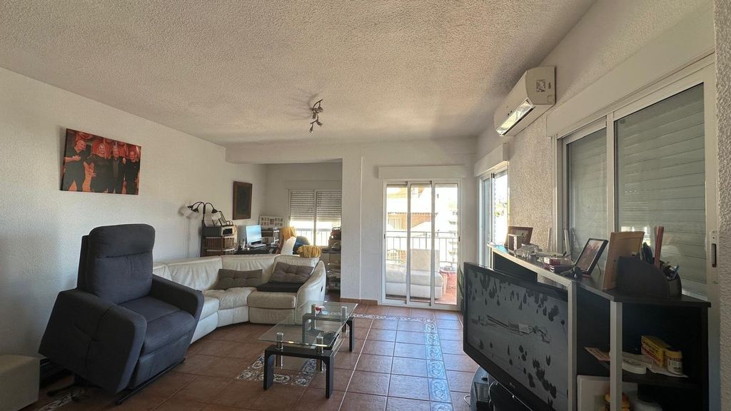 Property photo 1 of 37