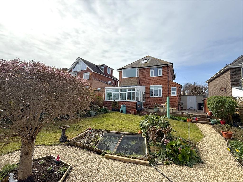 Property photo 2 of 15 2.Jpeg