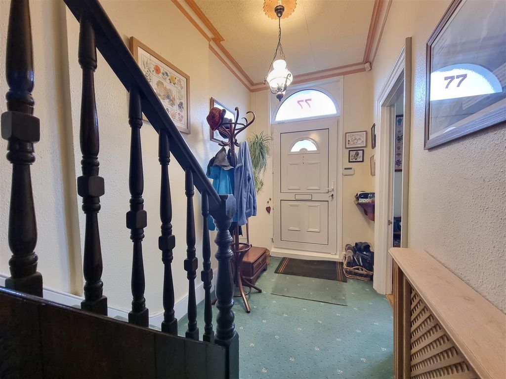 Property photo 3 of 24