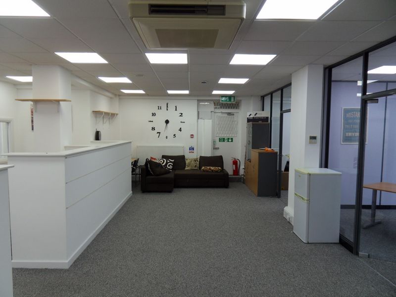 Property photo 1 of 7 Photo 7