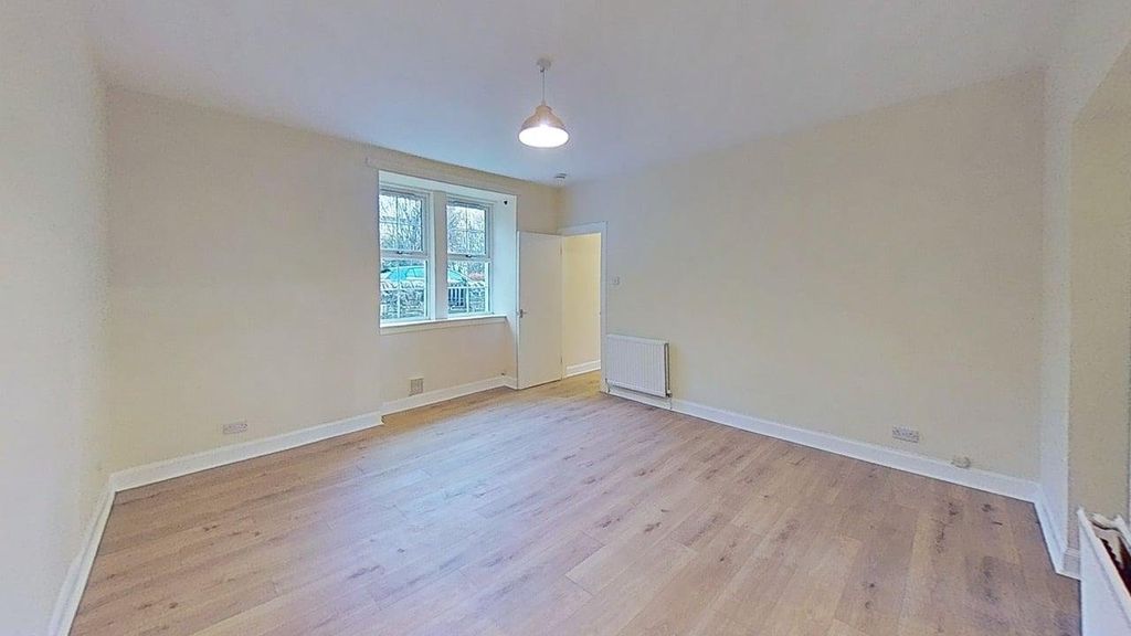 Property photo 2 of 19 Photo 2