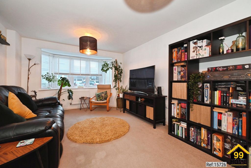 Property photo 3 of 20 Photo 2