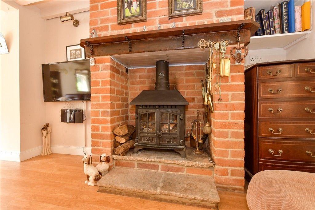 Property photo 2 of 16 Internal Feature