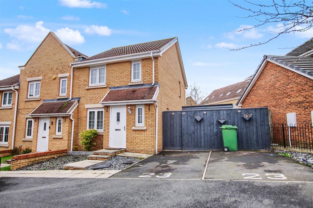 Property photo 1 of 9 Bl1.Jpg