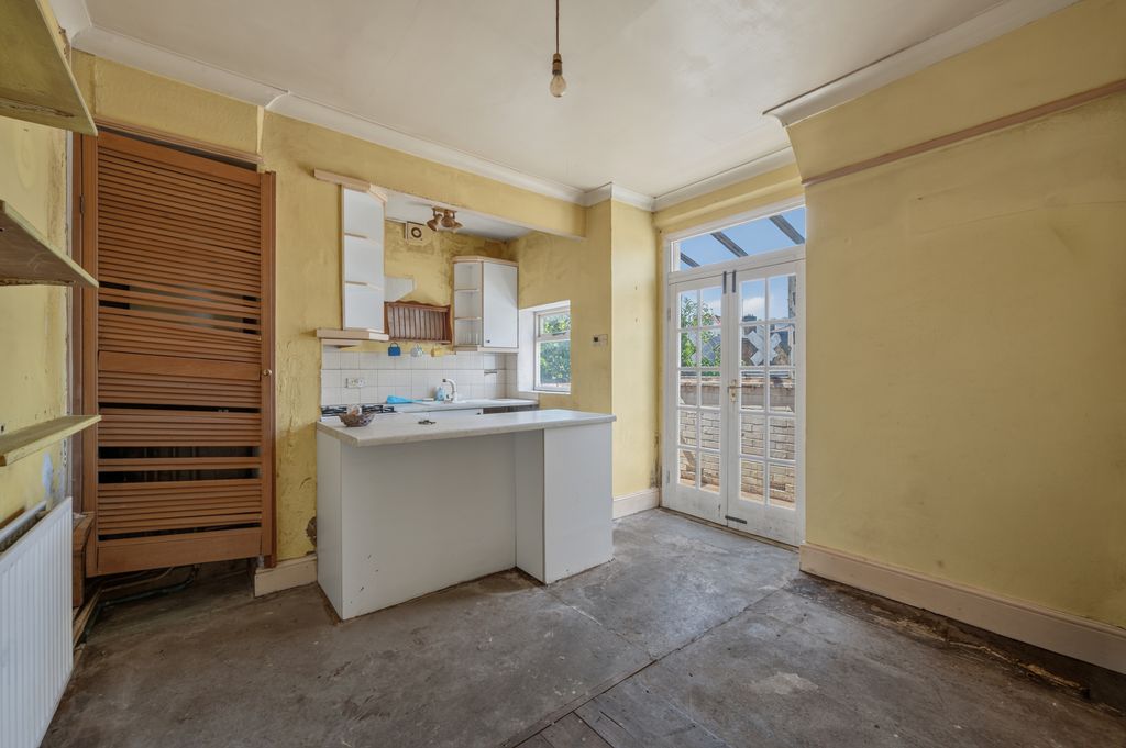 Property photo 3 of 11 Picture No. 06