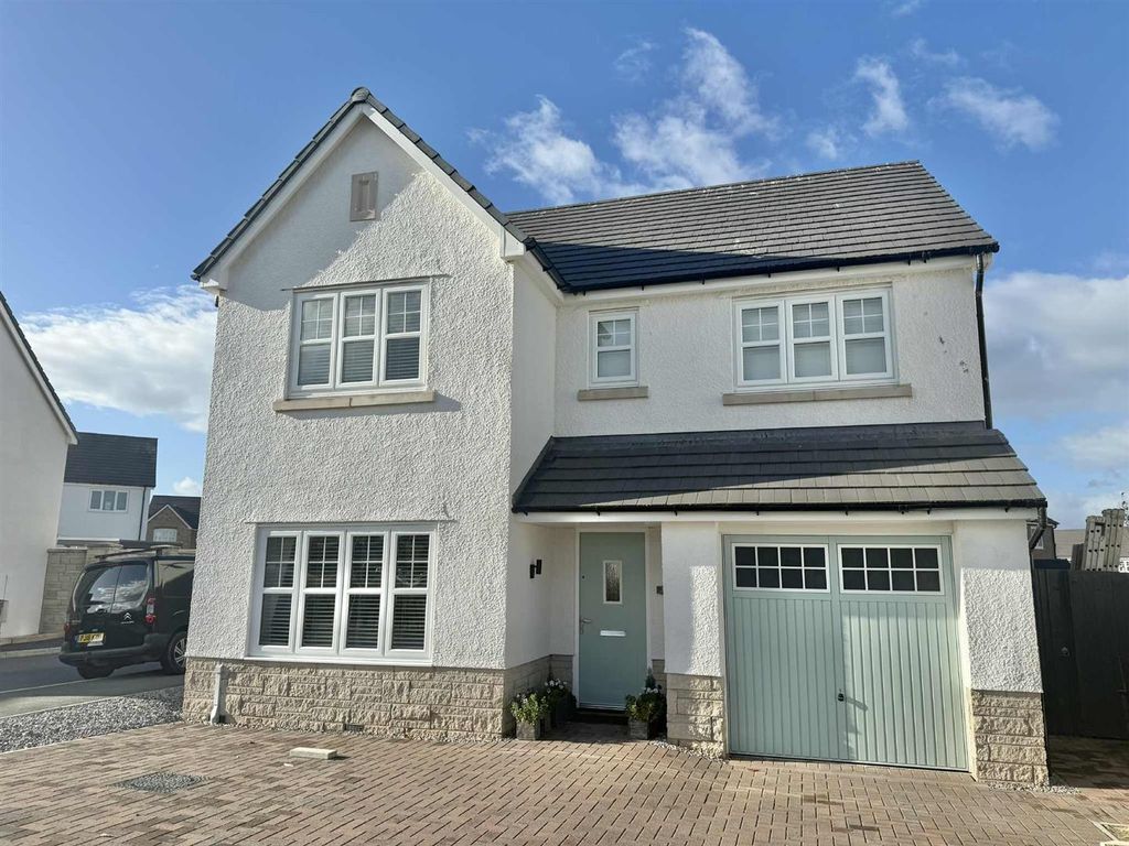 Property photo 1 of 21 0Dea38c4-2947-4785-916d-9d04Faab0625.Jpg