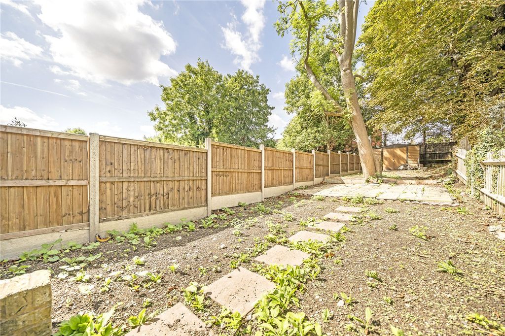 Property photo 2 of 8 Picture No. 07