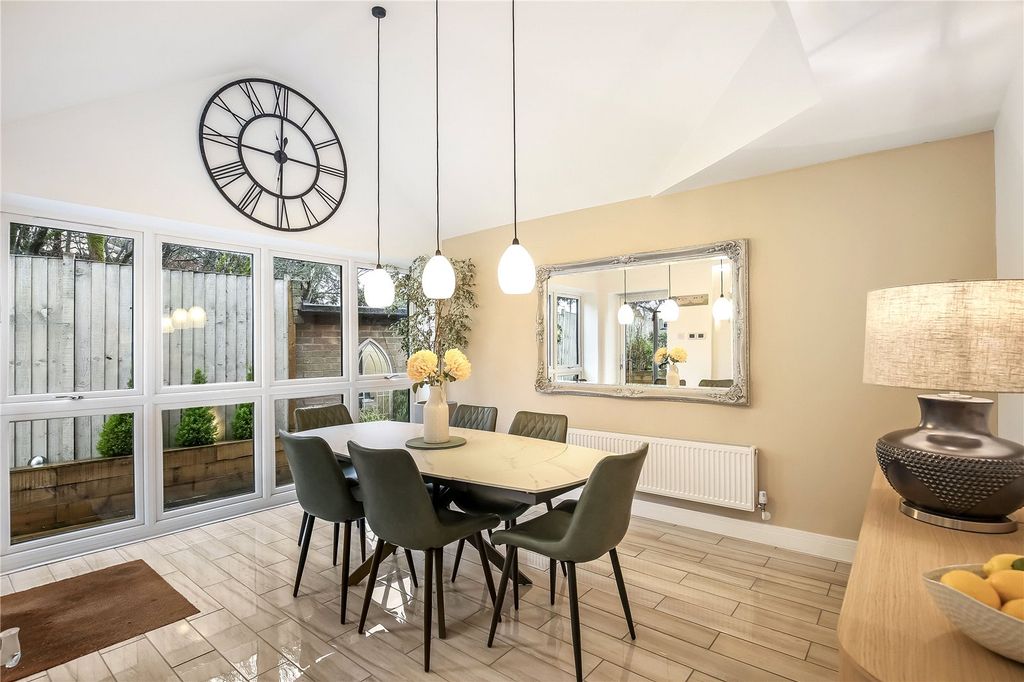 Property photo 3 of 20 Picture No. 07