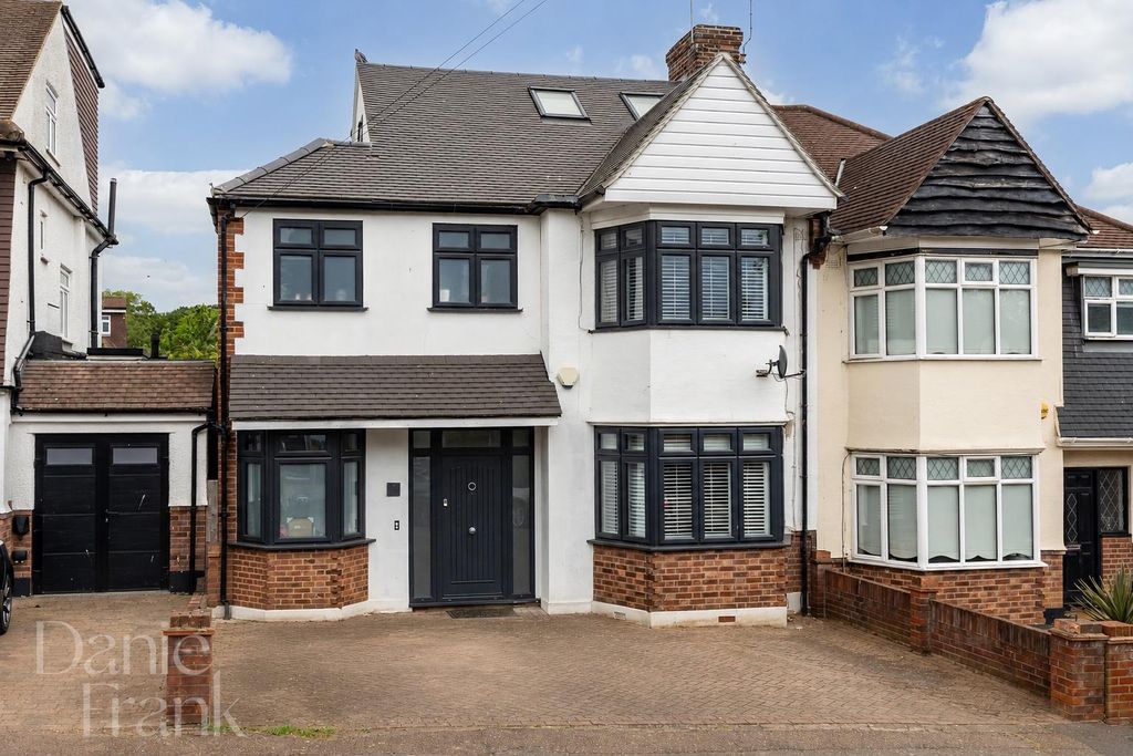 Property photo 1 of 39 1.