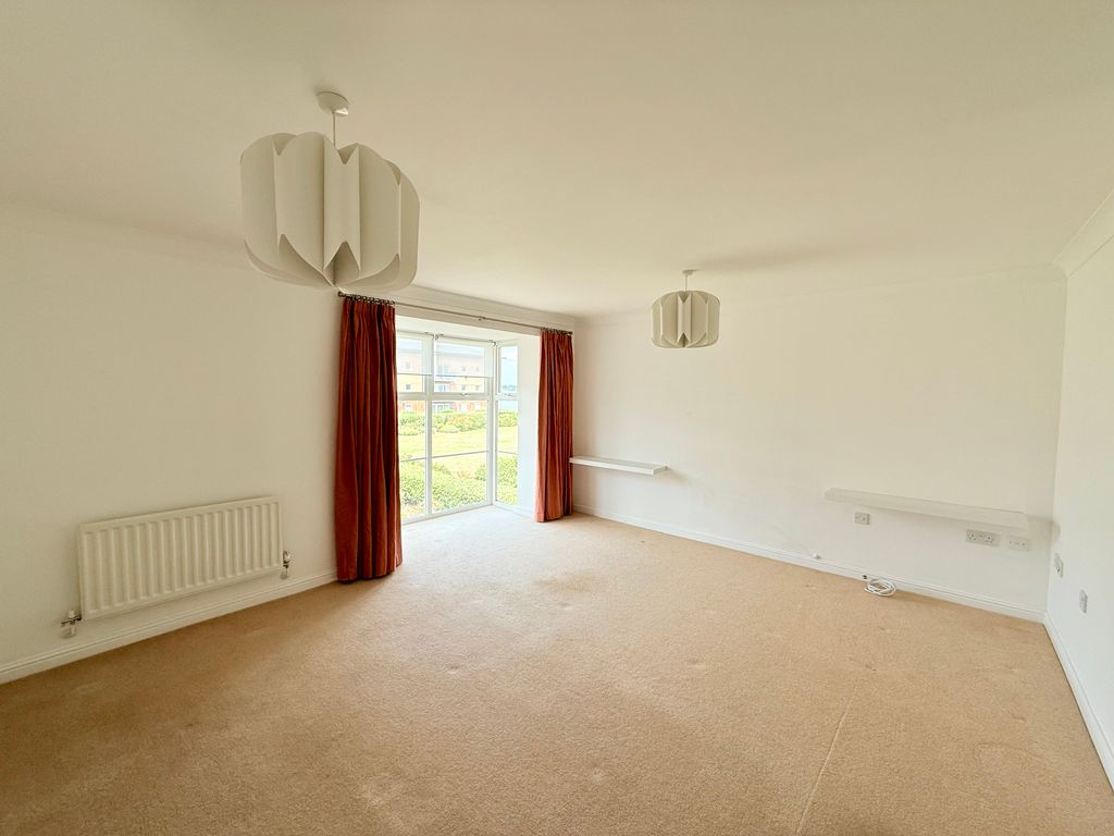 Property photo 3 of 20