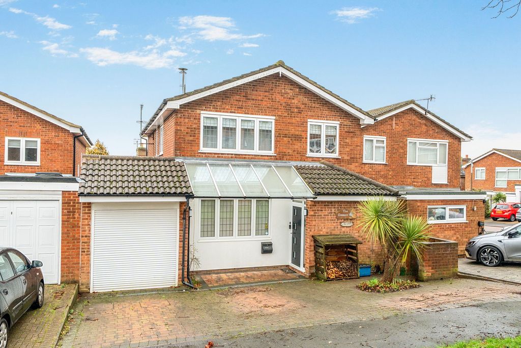 Property photo 1 of 24