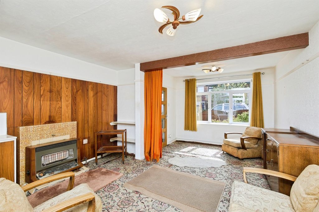 Property photo 2 of 15