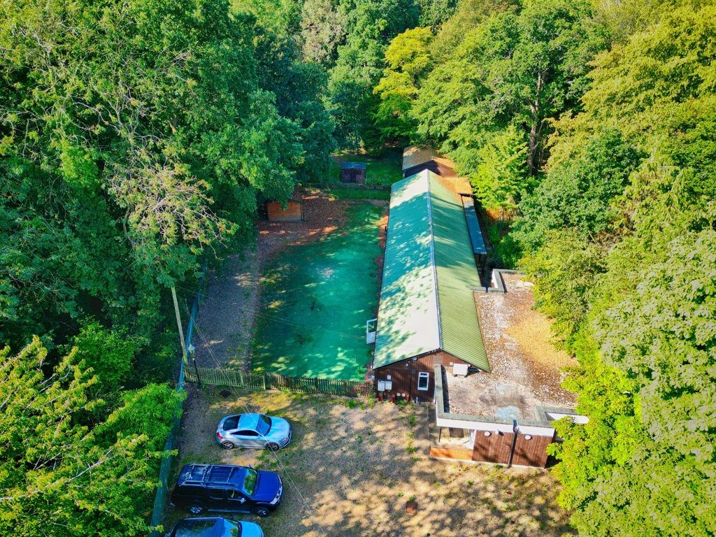 Property photo 1 of 6 Photo 3