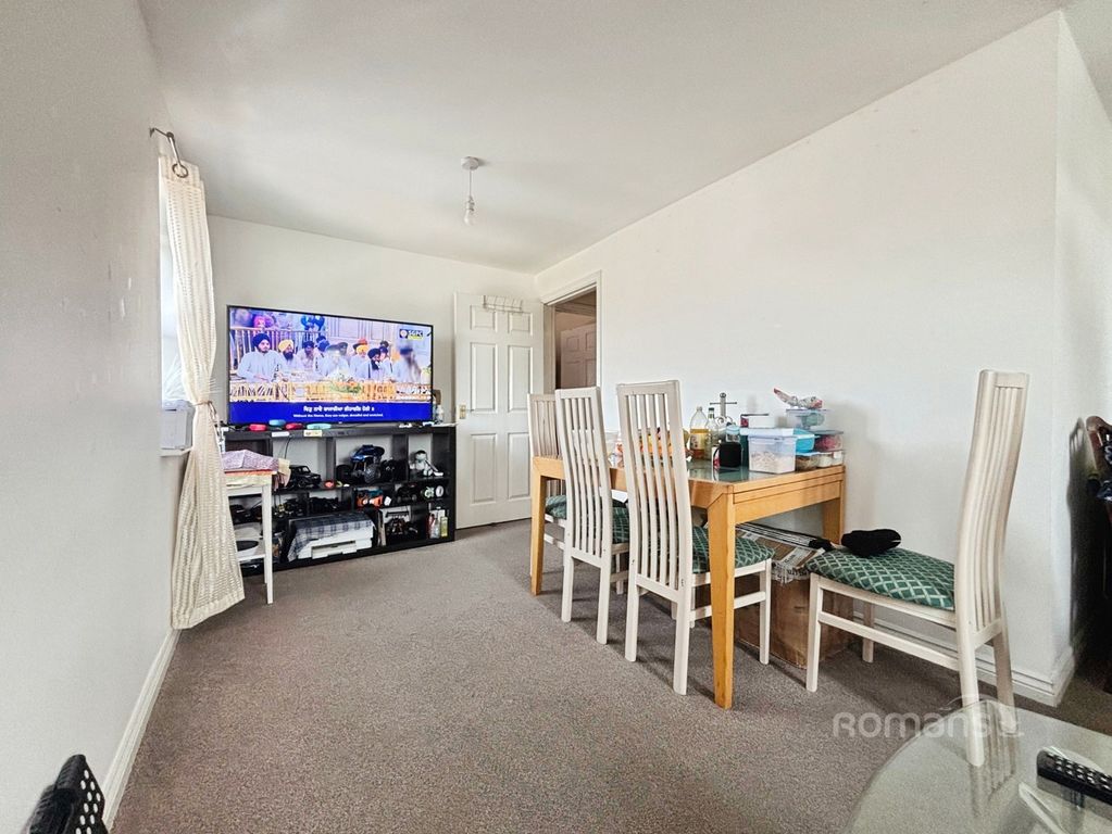 Property photo 2 of 8 Living Room