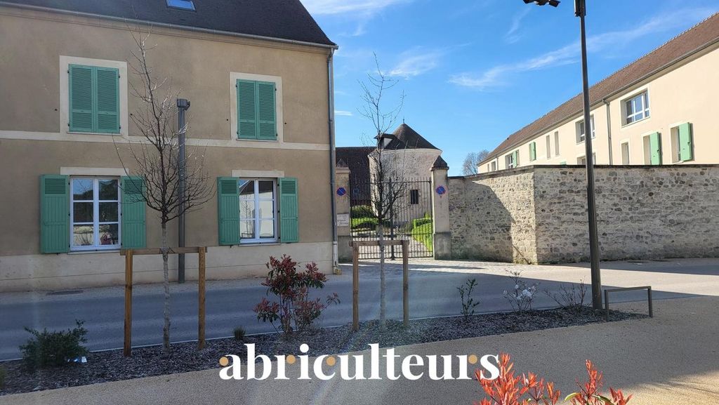 Property photo 1 of 17 T3 Apartment Of 73 m², Facing Full South With View Of The Basin And The Dovecote – Prestigious Residence In Survilliers