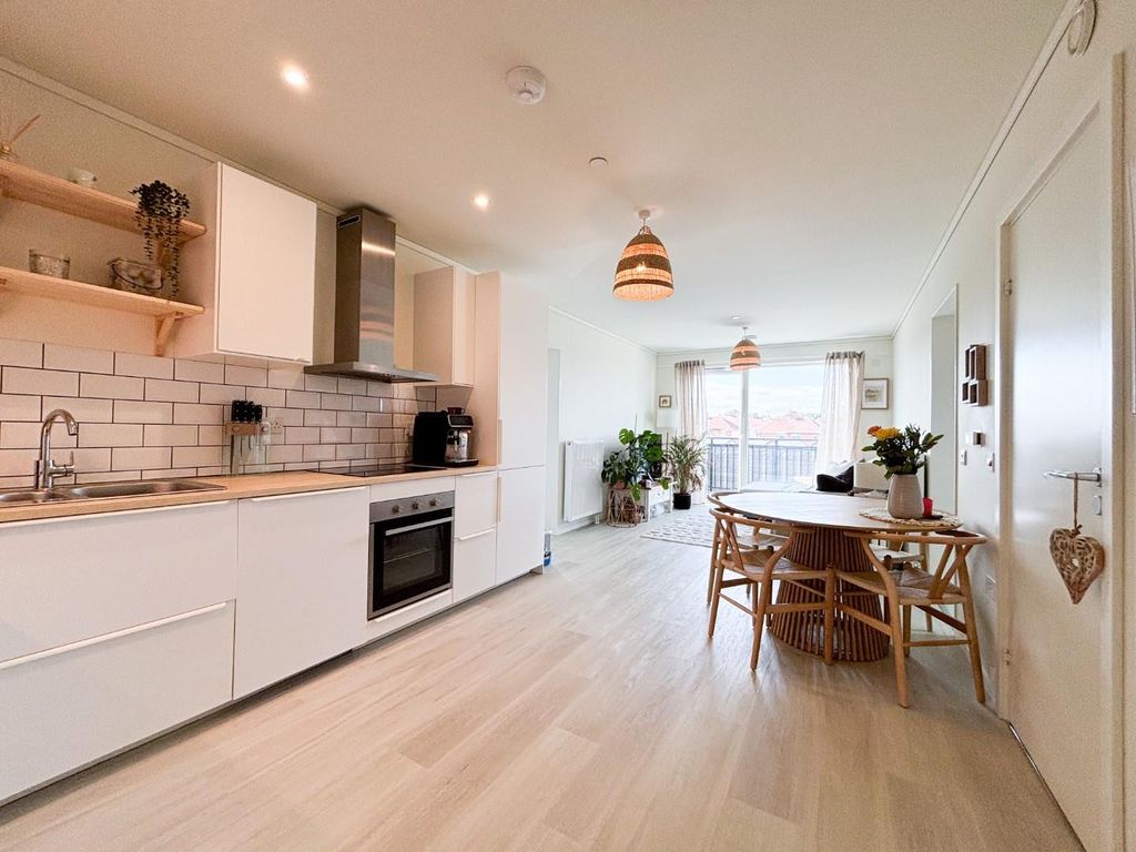 Property photo 1 of 21 Open Plan, Kitchen/Diner