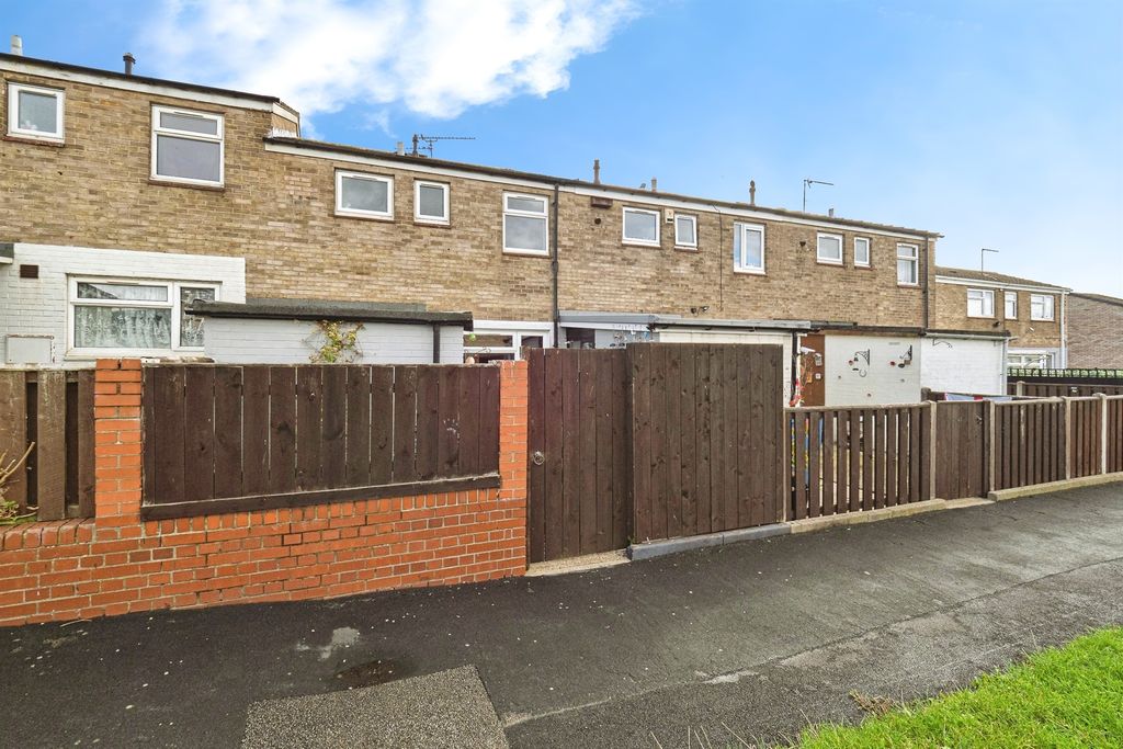 Property photo 1 of 16