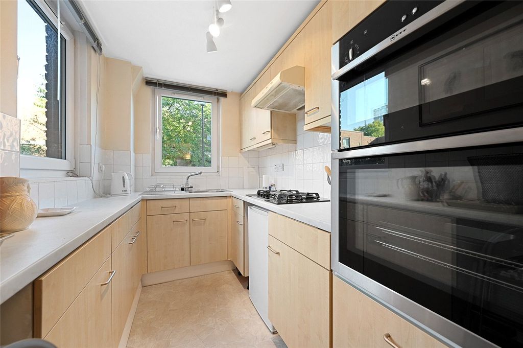 Property photo 3 of 11 Picture No. 08