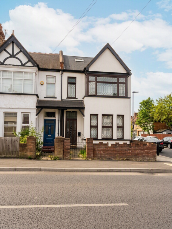 Property photo 1 of 2