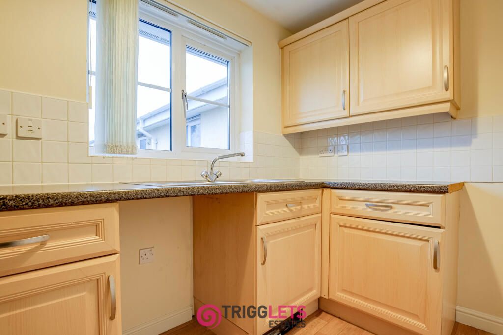 Property photo 3 of 20