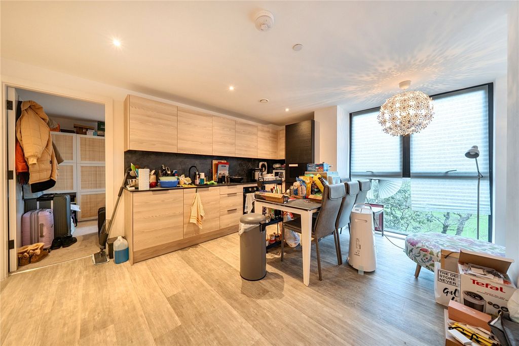 Property photo 2 of 13 Picture No. 07