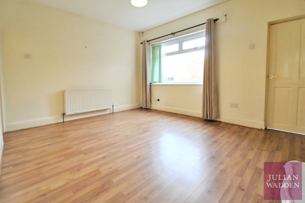 Property photo 3 of 12 Picture No. 04