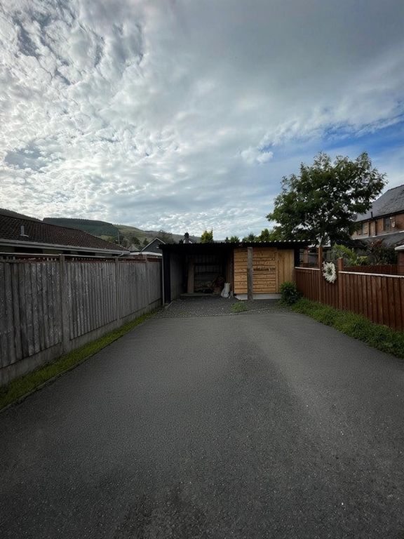 Property photo 3 of 12 Car Parking.Jpg