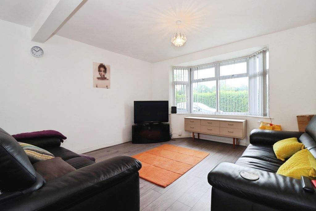 Property photo 3 of 20 Pbox-Img.Jpg