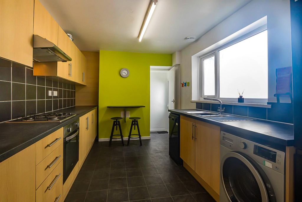 Property photo 3 of 12 26 (3 Of 12).Jpg