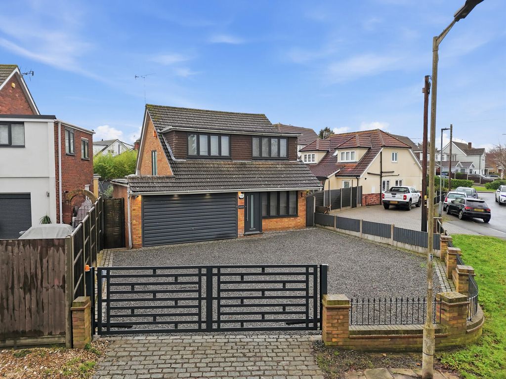 Property photo 2 of 32 Front (Exterior)