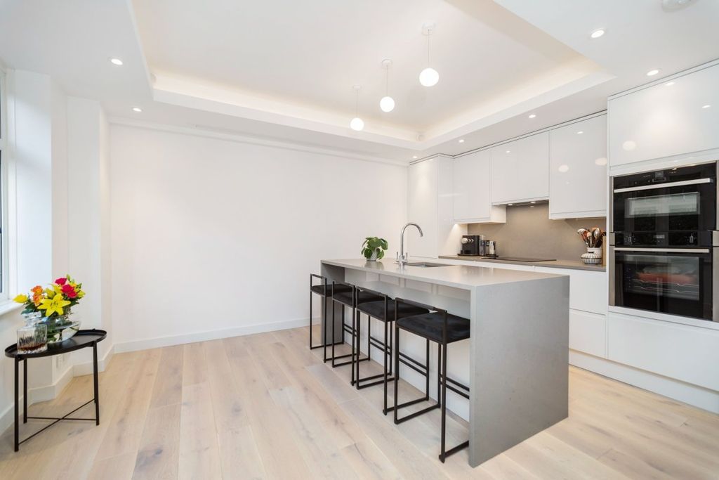 Property photo 1 of 11 25133_Kfh___Grove_Ha