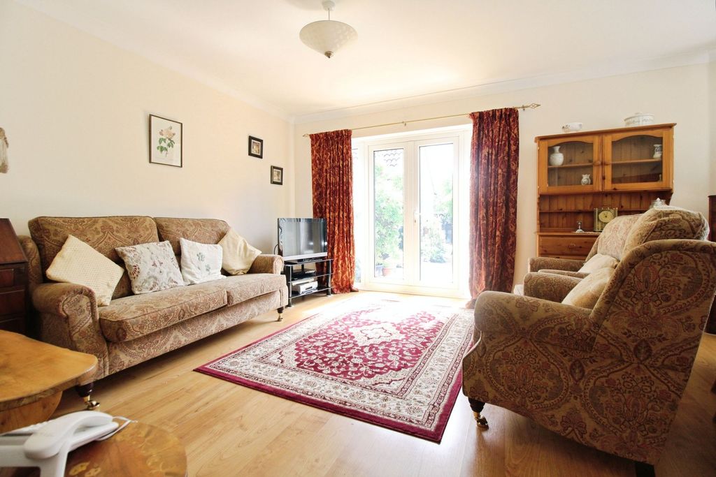 Property photo 3 of 16