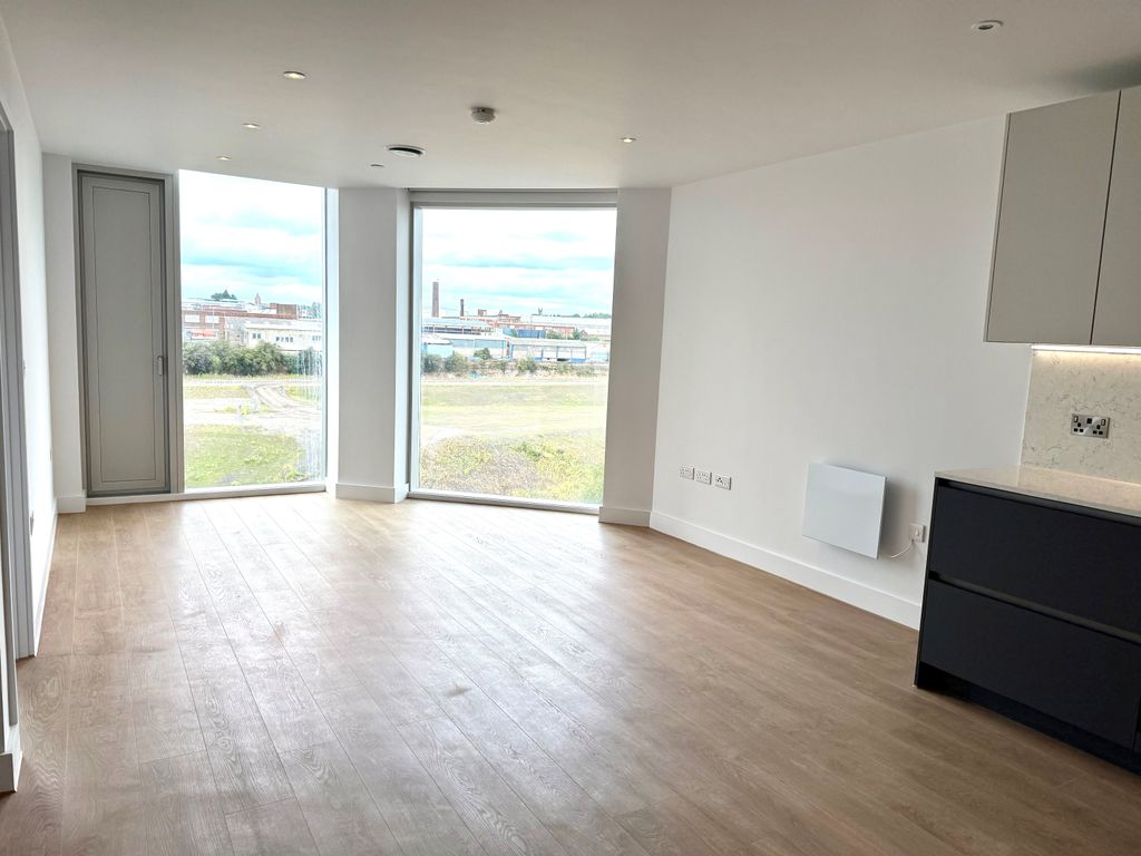 Property photo 2 of 12