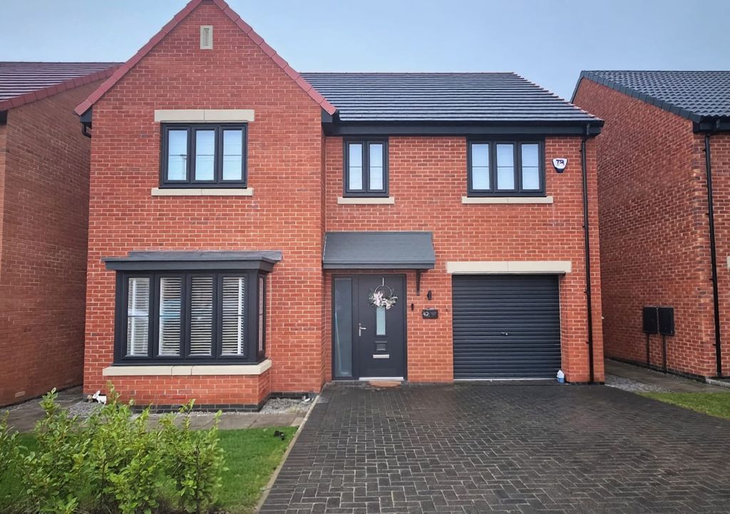 Property photo 1 of 16