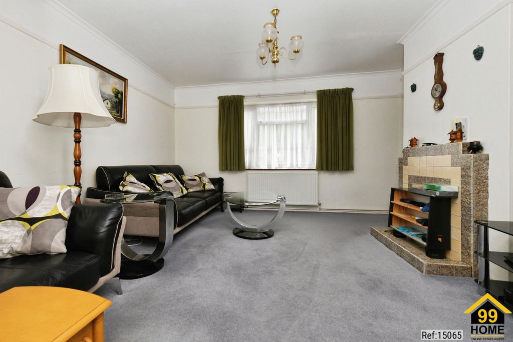 Property photo 2 of 20 Photo 1