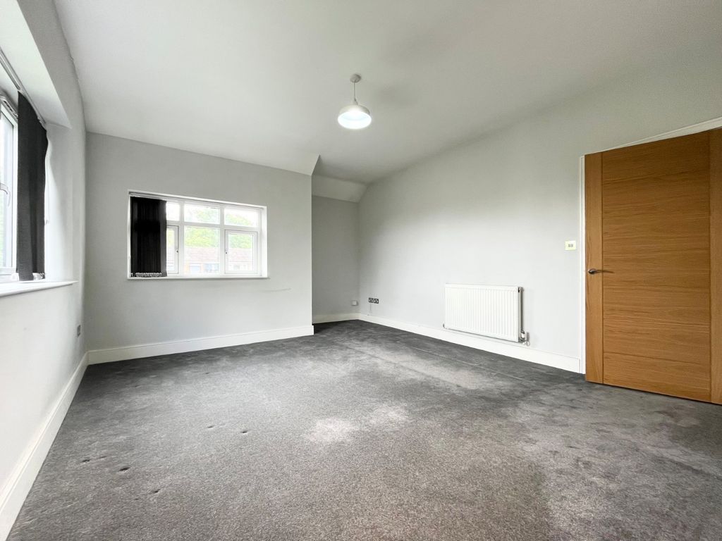 Property photo 3 of 16 Picture No. 19